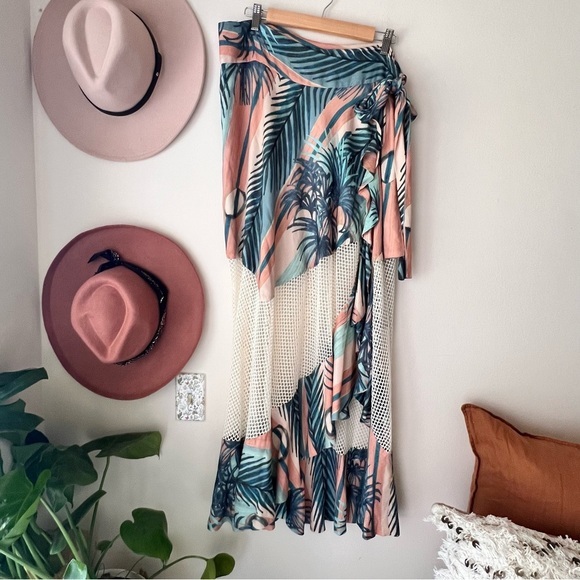 PATBO Pua‎ Ruffled Mesh Panel Wrap Skirt SIZE LARGE  swim coverup tropical - Picture 1 of 6